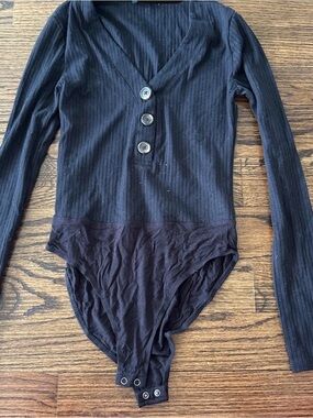 Forever 21 Black Ribbed Long-Sleeve Button V-Neck Bodysuit
